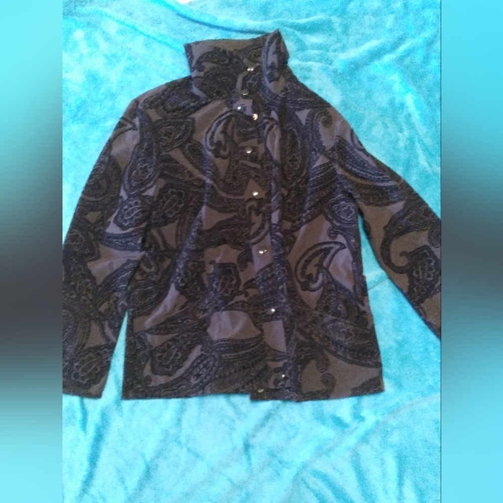 Zenergy size 2 black faux velvet paisley high collar jacket